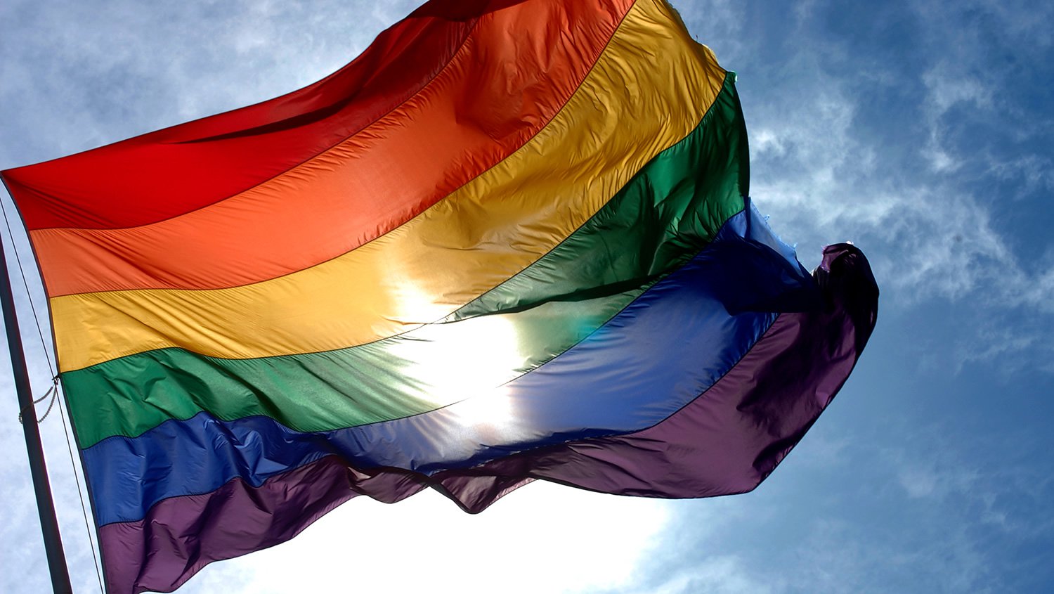 أشهر ثنائيات نجوم هوليوود المثليين بالصور